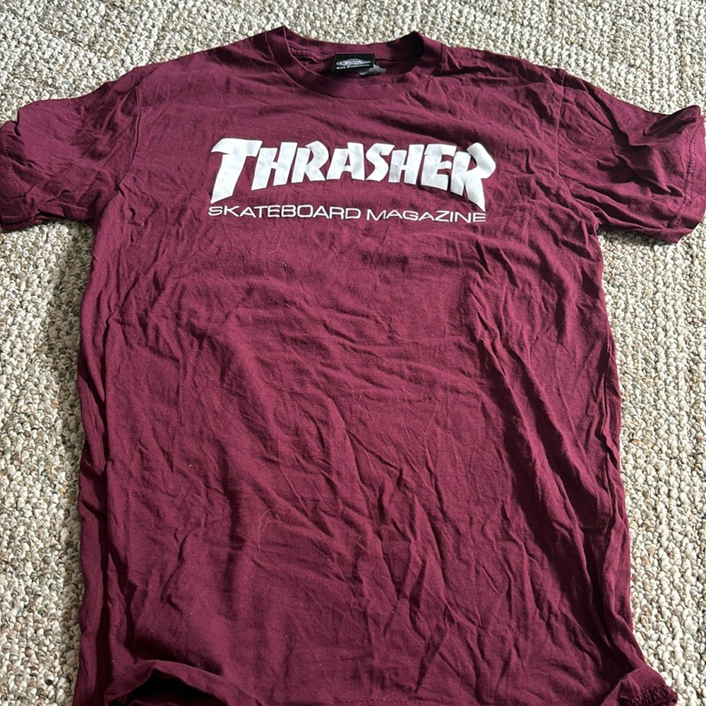 Maroon thrasher Tee